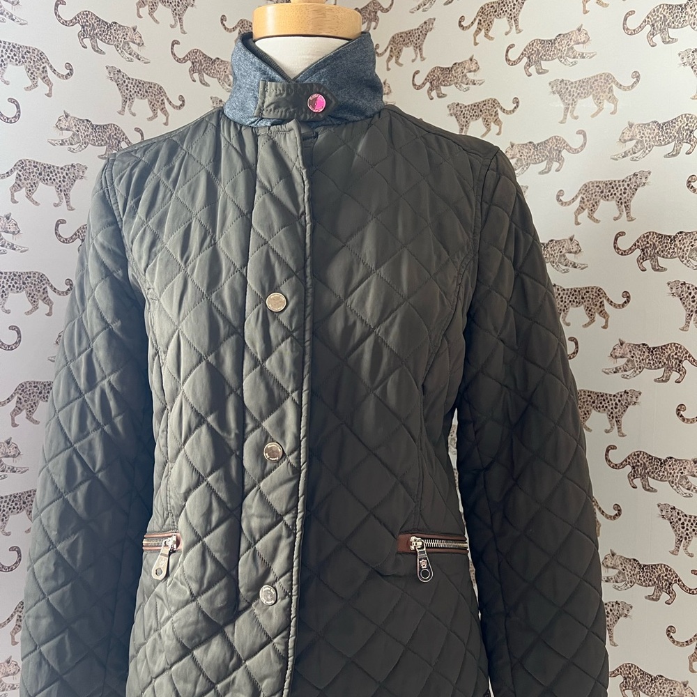 Quilted Olive Barn Jacket from Massimo Dutti